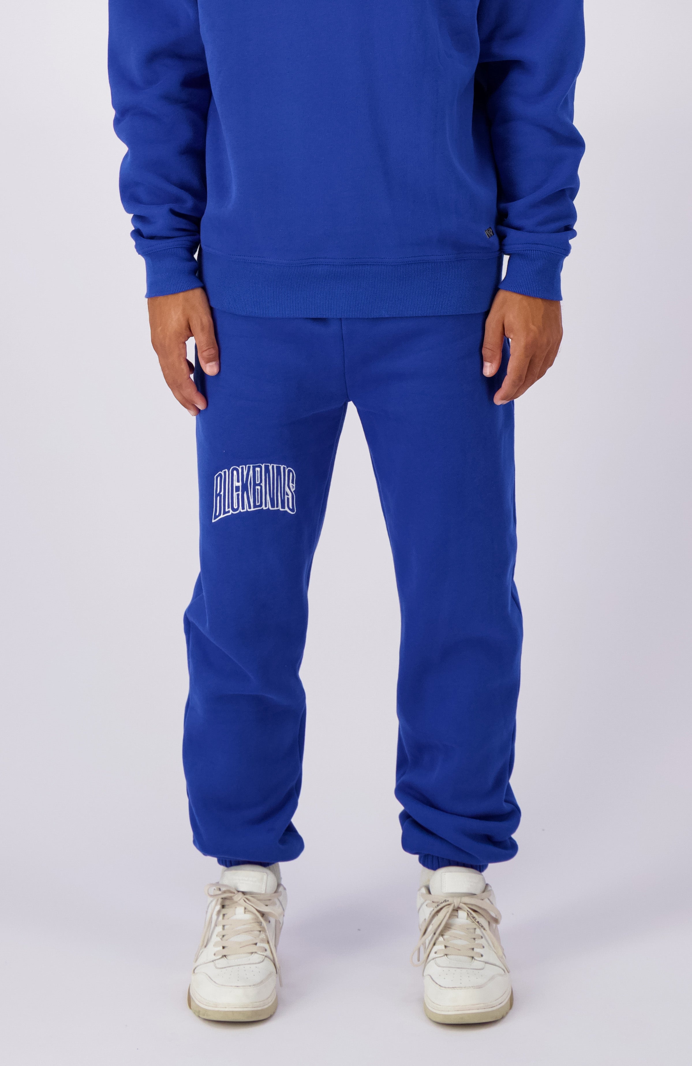 EMBROIDERED ARCH SWEATPANTS | Blue